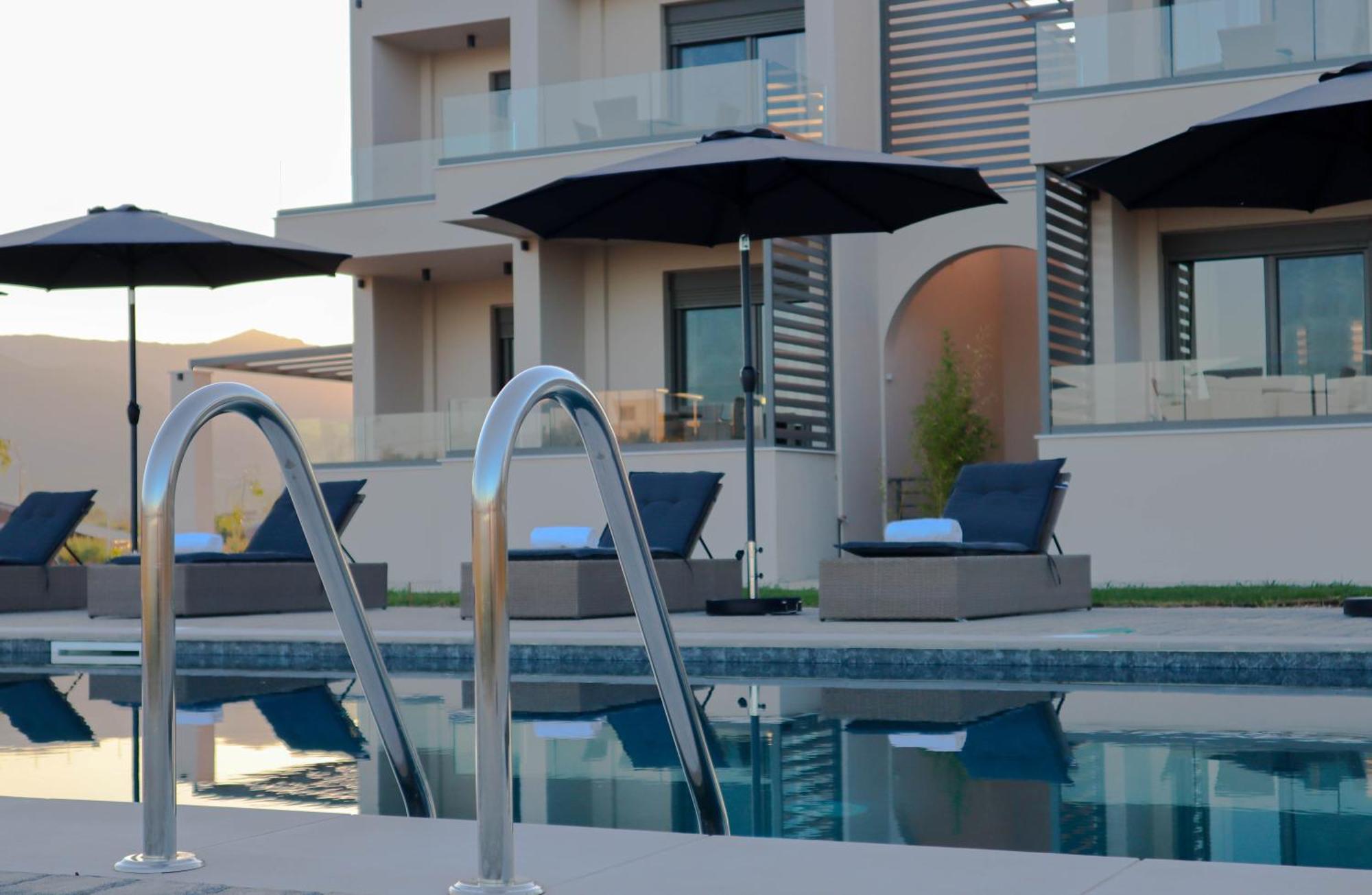 Almyres Luxurious Residences Míloi Exteriér fotografie
